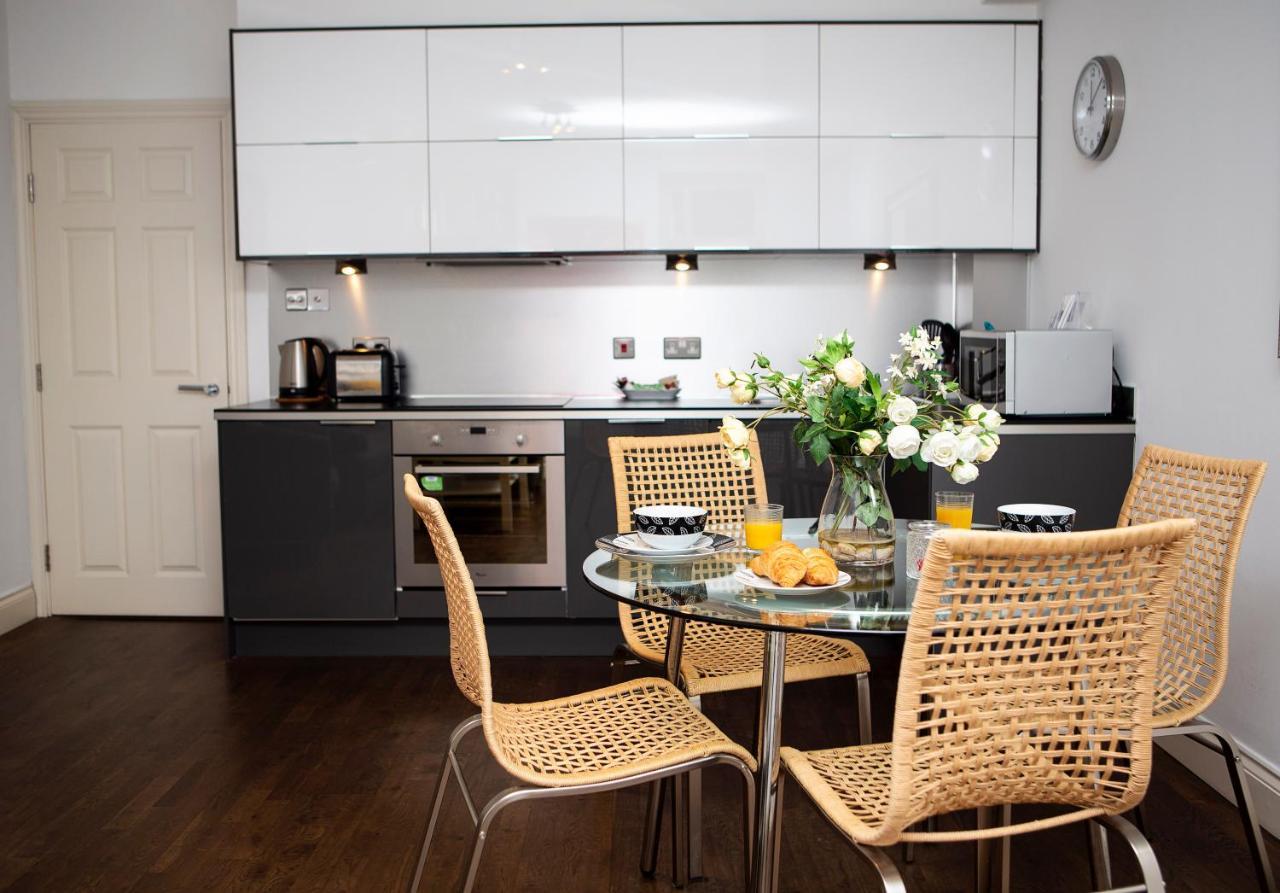 Apt 2, Trafalgar Square 2Nd Floor By Indigo Flats Londýn Exteriér fotografie